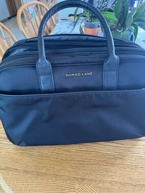 Nomad Lane Women's Black Travel Bag - Everyday Carryall